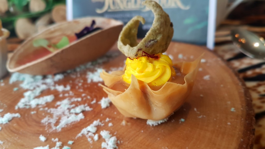 Spiced Banoffie Log | © Cassam Looch