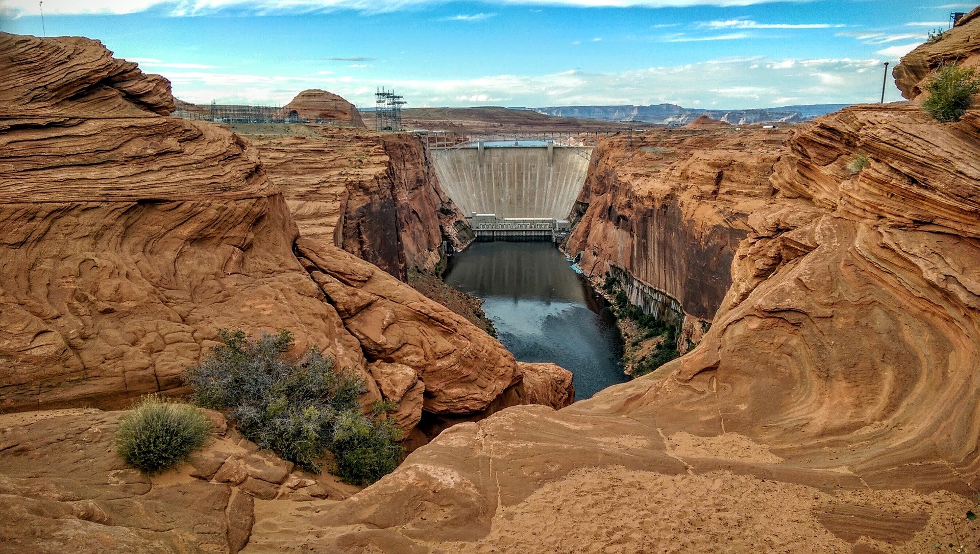 Glen Canyon Damn | Public Domain/Pixabay