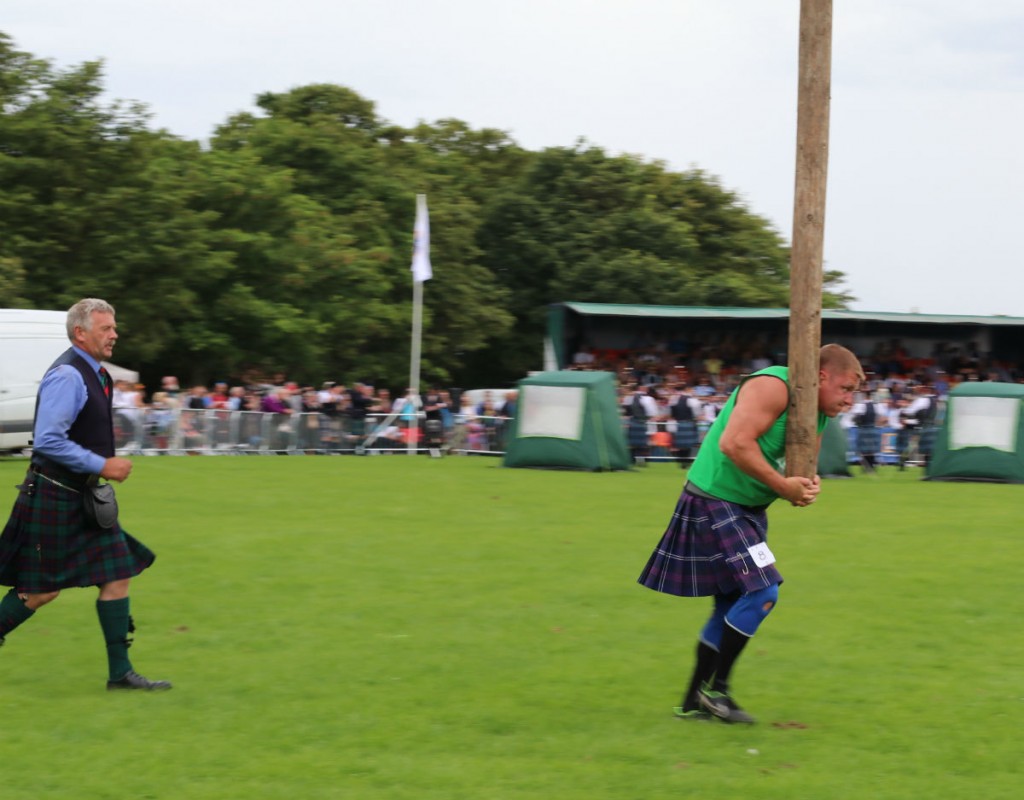 A Look At The Caber Toss In Scotland