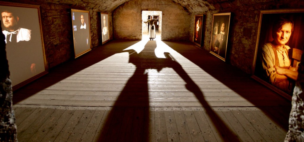 The Maid Meets Characters Of The Close | Courtesy Of The Real Mary King’s Close