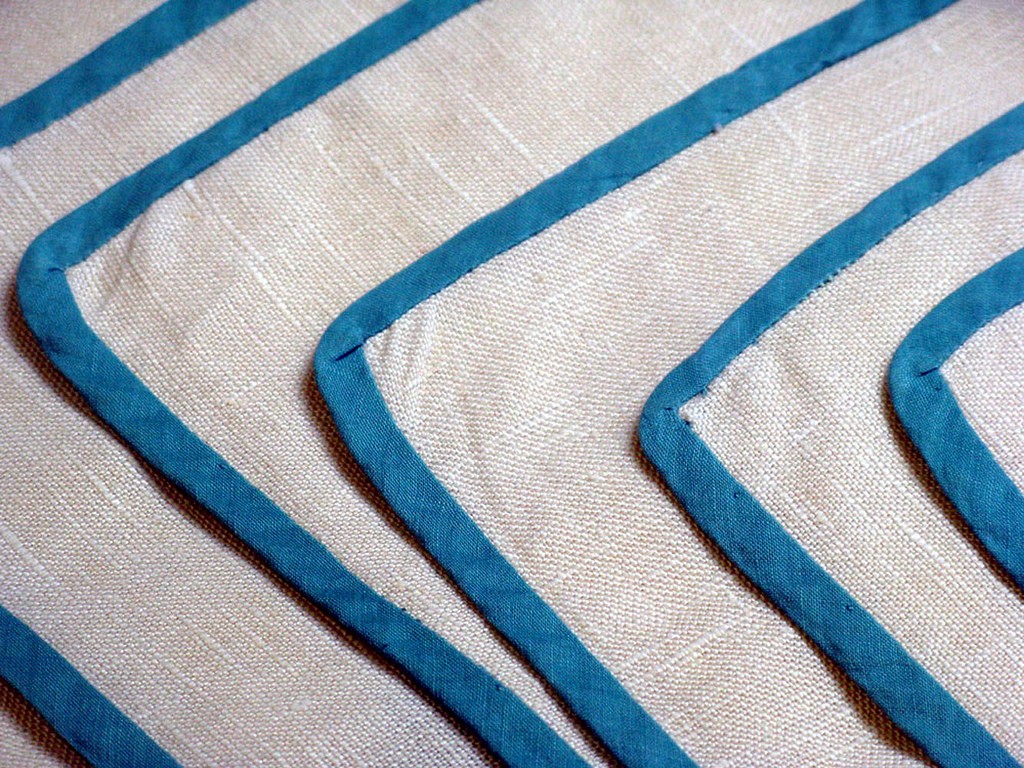 A History Of Irish Linen In 1 Minute