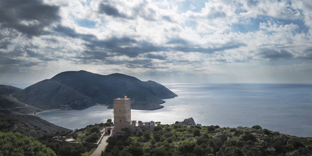 © George Messaritakis/Courtesy of Tainaron Blue Retreat