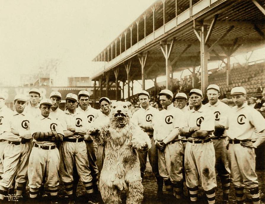 1908 Cubs team, courtesy of Wikipedia