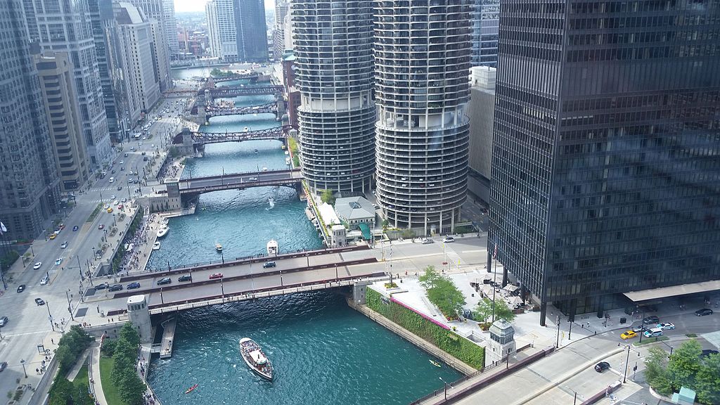 Hotels Near The Riverwalk In Chicago Hotels Near The Riverwalk In Chicago