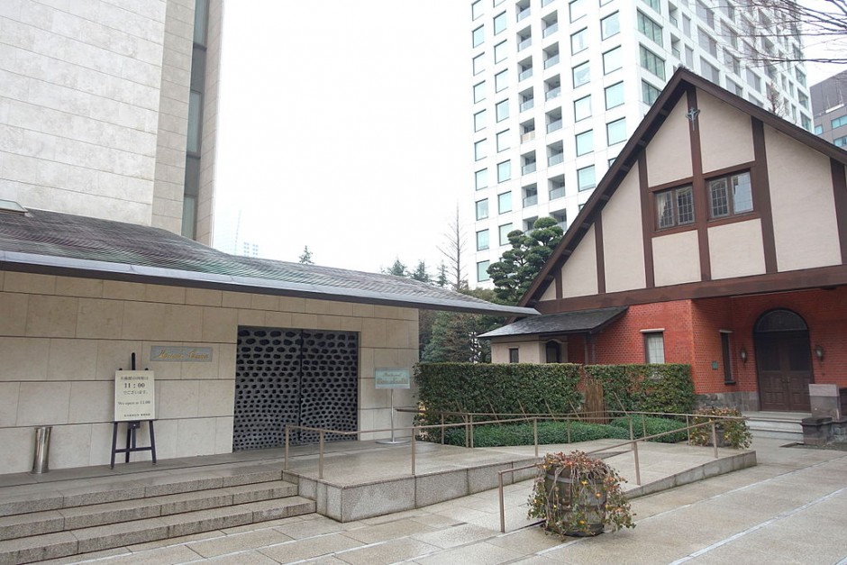Entrance to the Musée Tomo