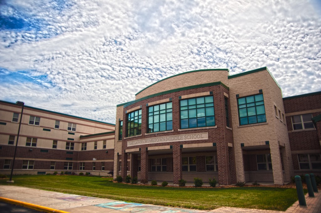 Oak Lawn Hometown Middle School, courtesy of Flickr: