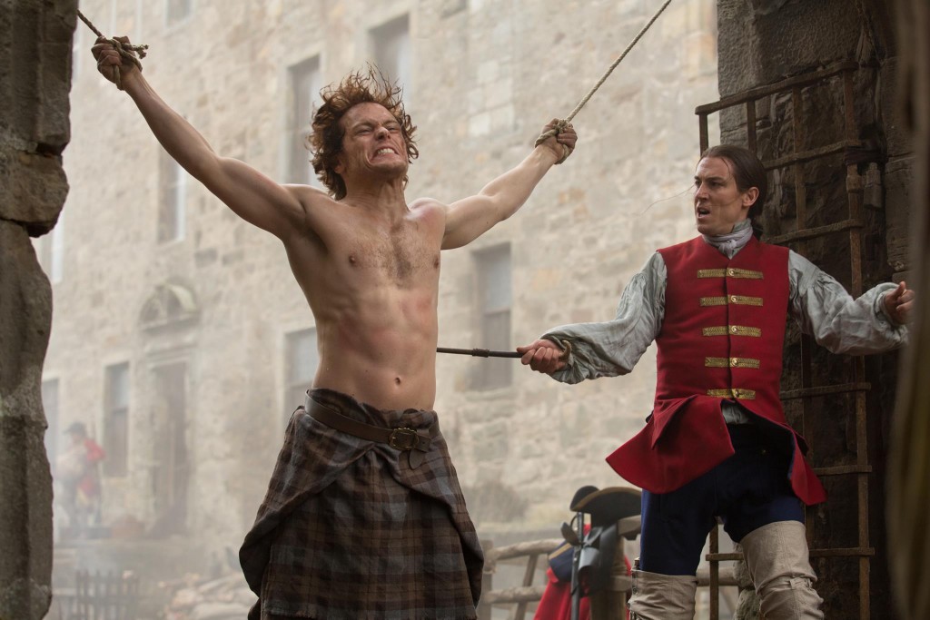Jamie Fraser and Jack Randall in Outlander | © Amazon/STARZ