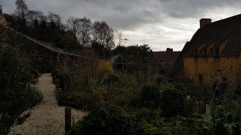 The herb garden behind Culross Palace (on the left) | © Culture Trip