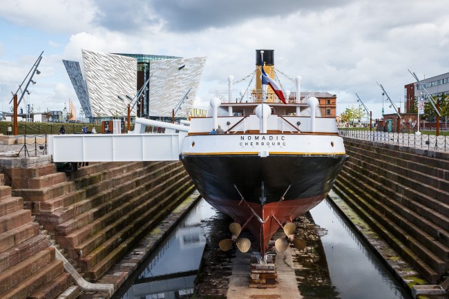 SS Nomadic and Titanic Belfast | © Nico Kaiser/ Flickr