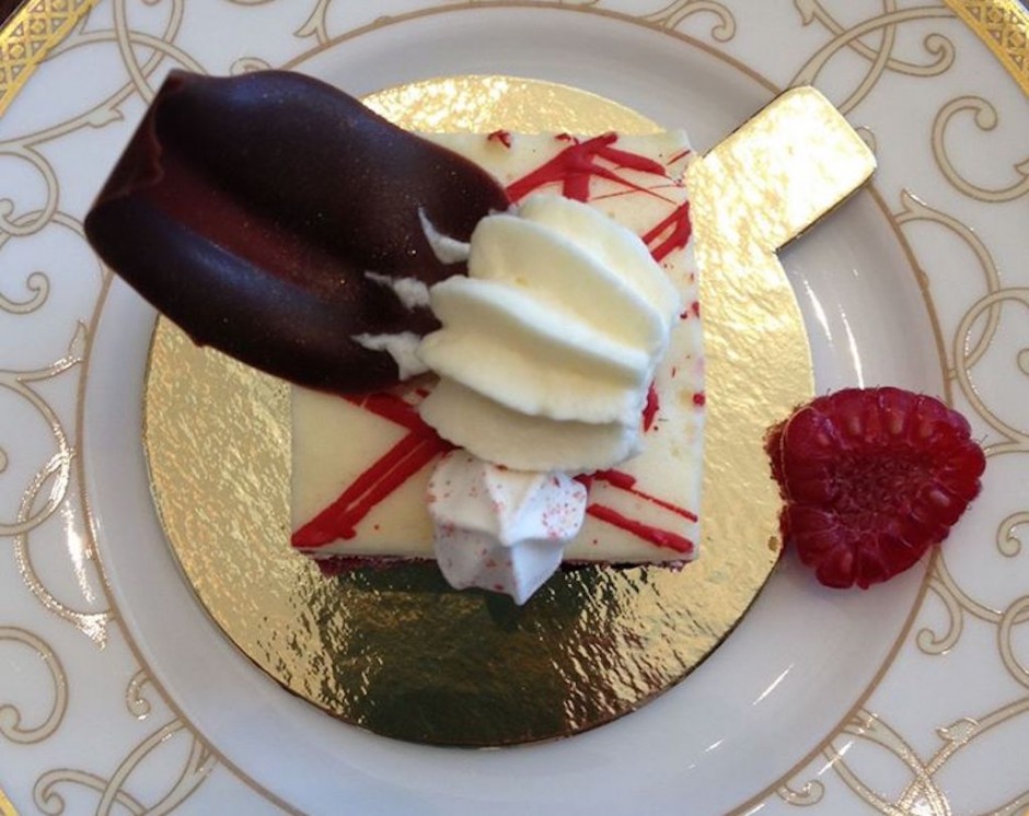 A cake at Powerscourt Hotel