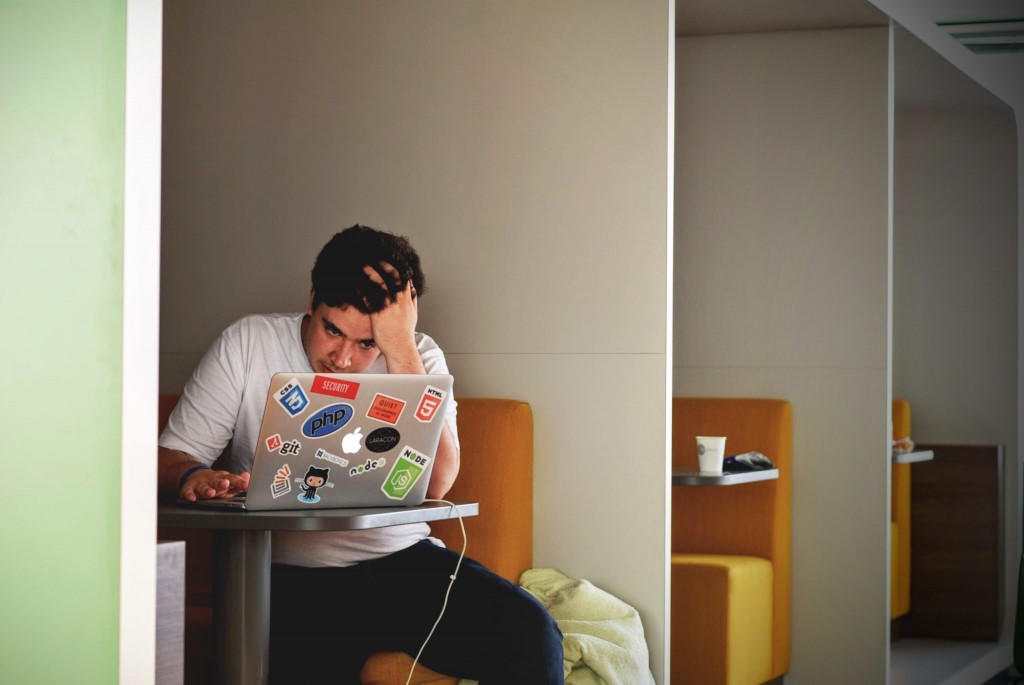 Studying | © Tim Gouw/Unsplash