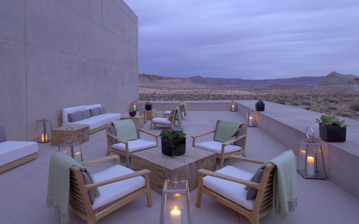 Desert Lounge Dusk | Courtesy of Aman