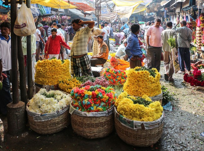Mallik Ghat Flower Market | © Bernard Gagnon/WikiCommons