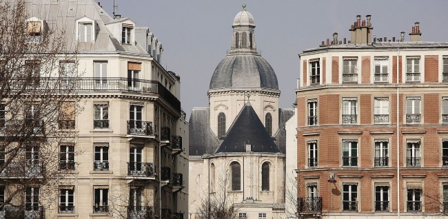 a walking tour of the best baroque architecture in paris
