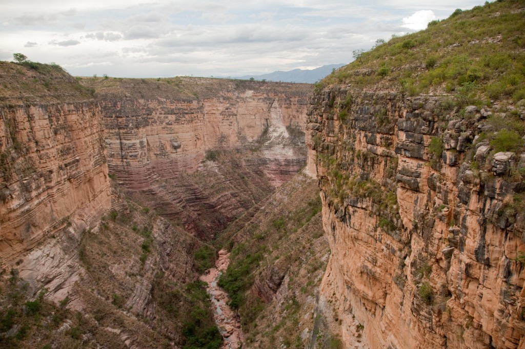 Vergel Canyon in Toro Toro | © travelmag.com/Flickr