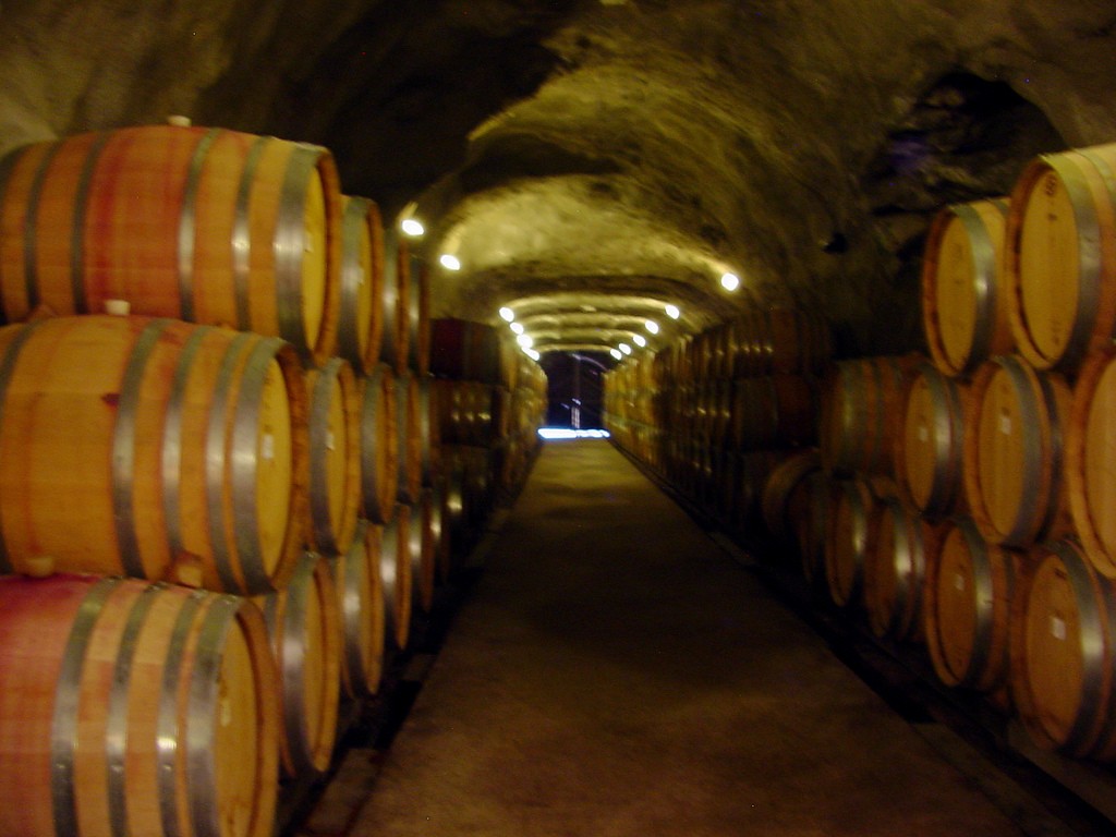 Gibbston Valley Vineyard Cellar | © TravelingOtter/Flickr