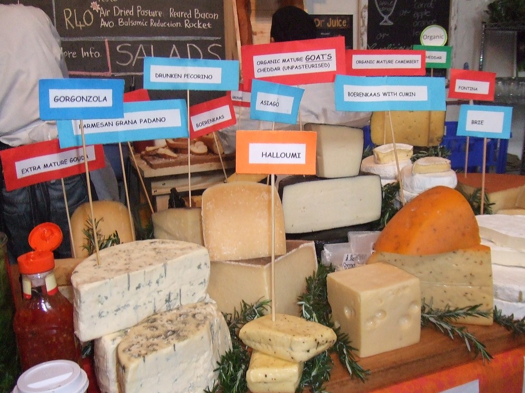 A variety of cheeses on sale at Bay Harbour Market © Sa-Venues.com Editor/Flickr