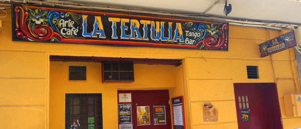 The arty entrance to Granada´s artistic hotspot; courtesy of Encarni Novillo