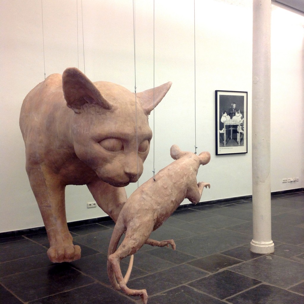 Médecine interne by Wang Dong | © Wang Dong - Galerie Laurant Rodin / courtesy of De Markten