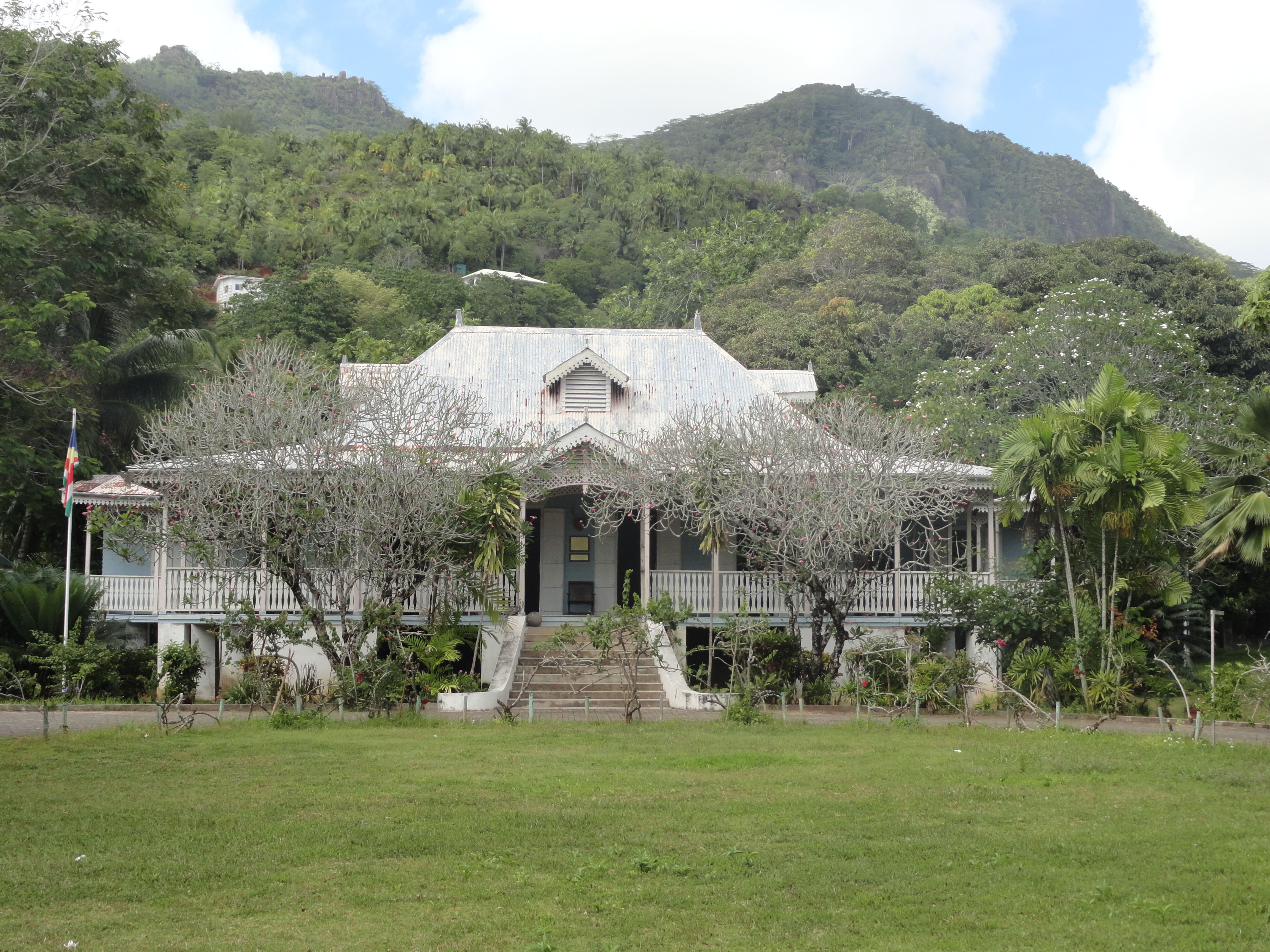Gran Kaz plantation house |@fabio achilli/flickr