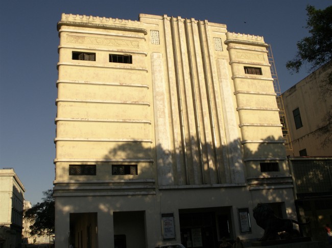 Fausto Theater, Havana | © Sandra Cohen-Rose and Colin Rose / Flickr