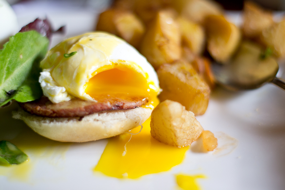 Eggs Benedict | © erin / Flickr