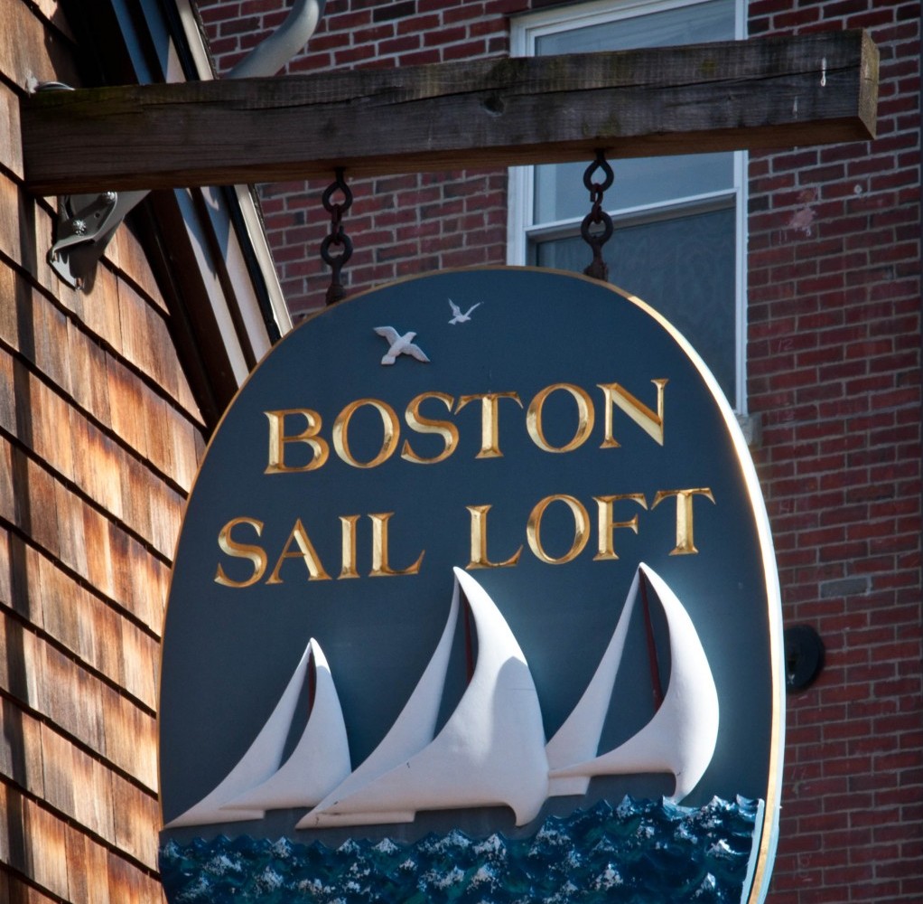 The 10 Best Bars Around the North End, Boston