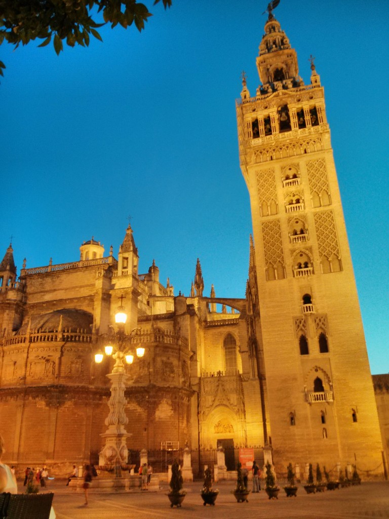 Seville cathedral´s famous belltower; Mark Doliner, flickr