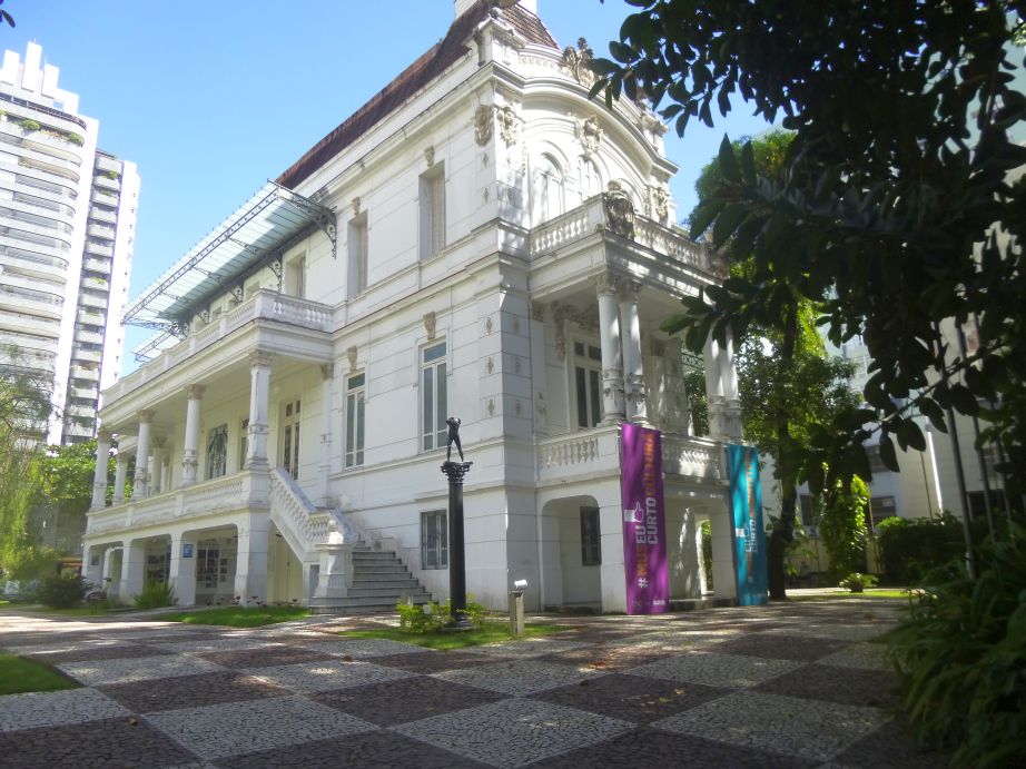 Palacete das Artes / © Caramunhão / Wikimedia Commons