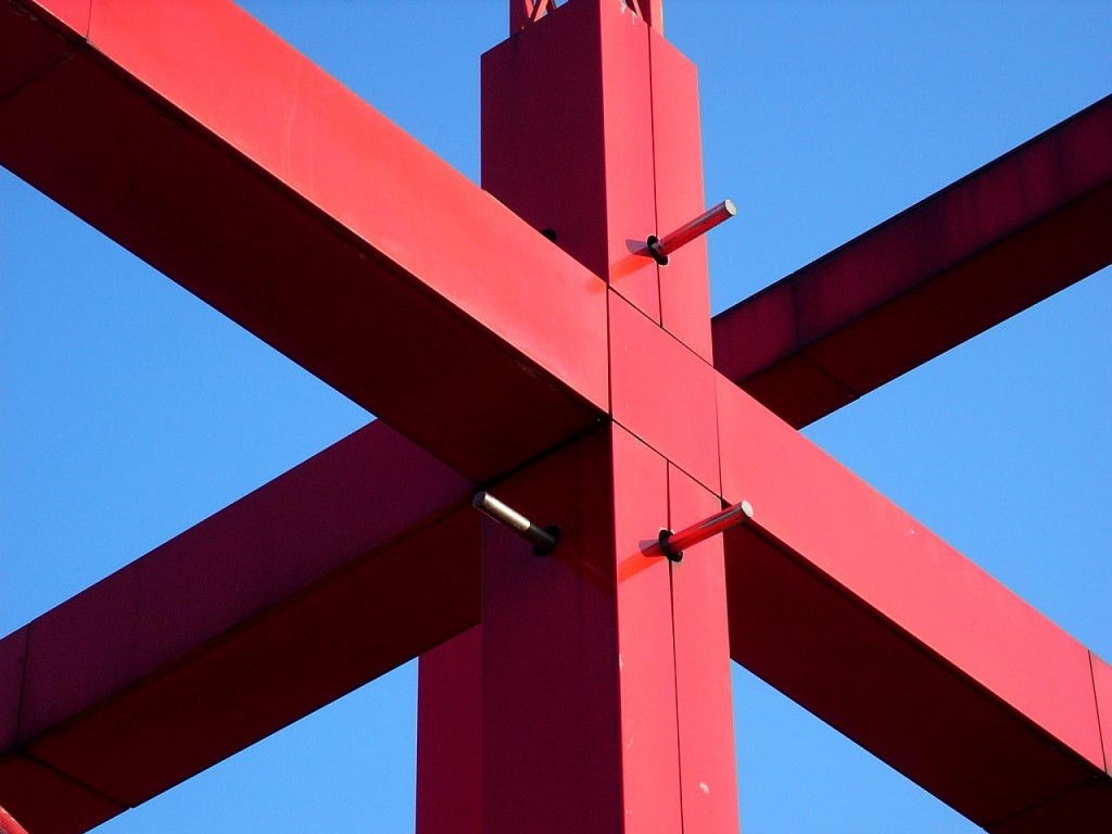 Bernard Tschumi at the Parc de la Villette │© Rory Hyde / Flickr
