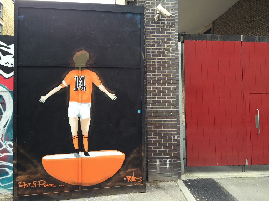Mural in London, UK. | © MattBrown/flickr.com