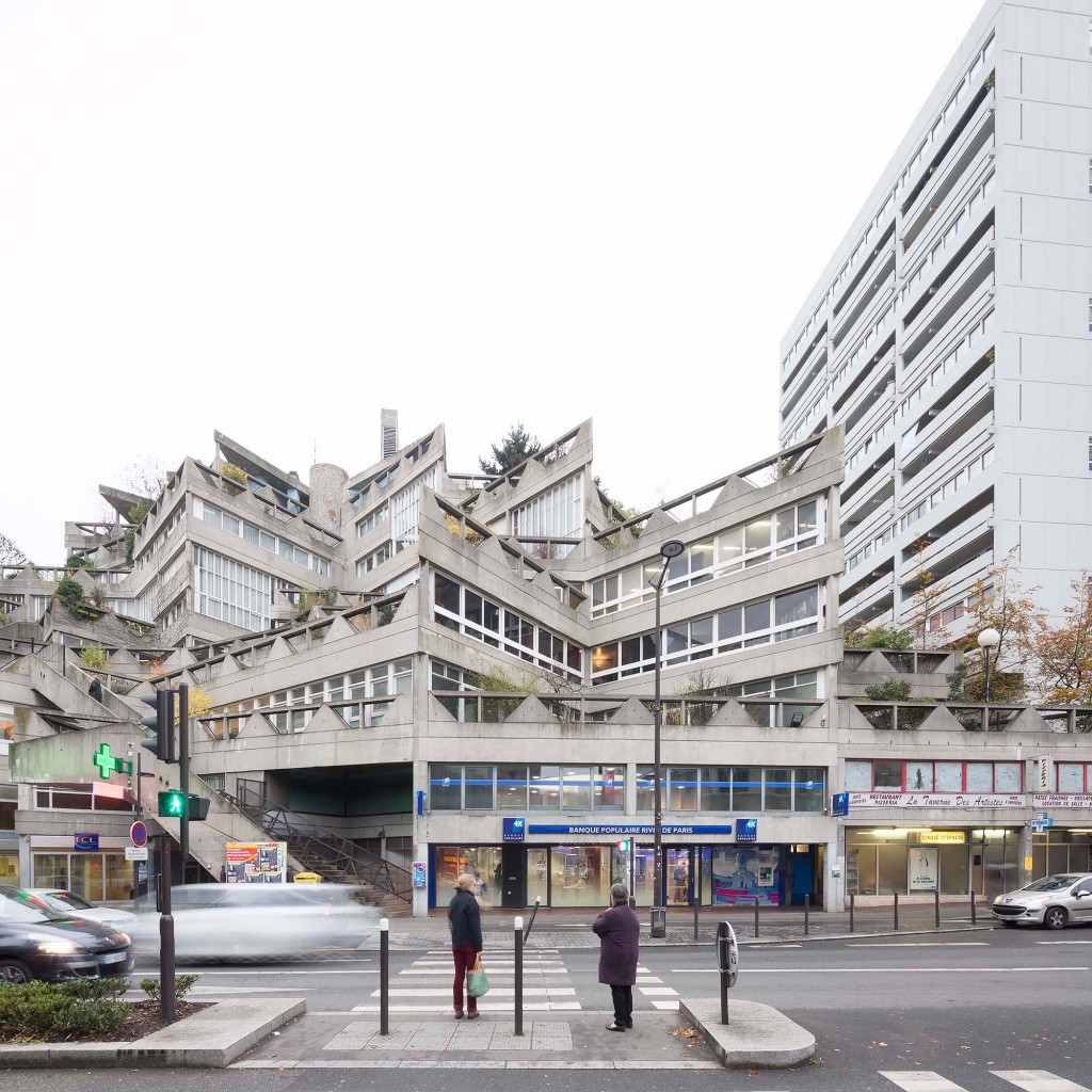 Exterior of Martinez Barat Lafore architects │© Marc Goodwin and Mathieu Fiol, Archmospheres