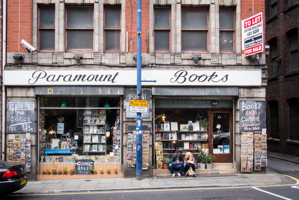 Paramount Books