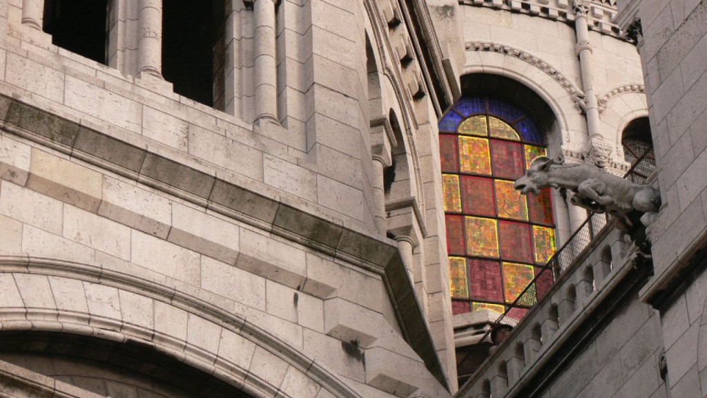 Stained glass window at the Sacré-Coeur │© fiex / Flickr