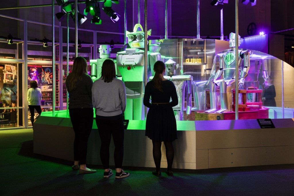 Visitors in the Dream section of the Robots exhibition © Plastiques Photography, courtesy of the Science Museum