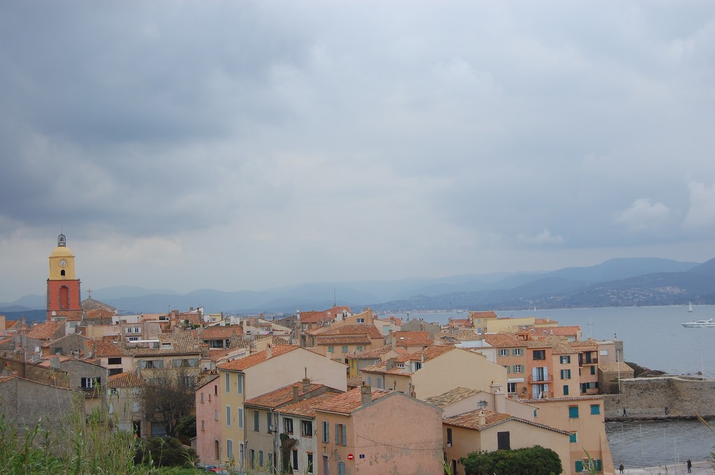 The roofs of St Tropez with the bell tower from Notre Dame | © thierry ben abed/Flickr