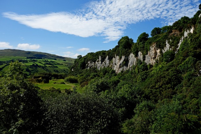 Limestone Cliffs at the Antrim Plateau | © Philip McErlean/ Flickr