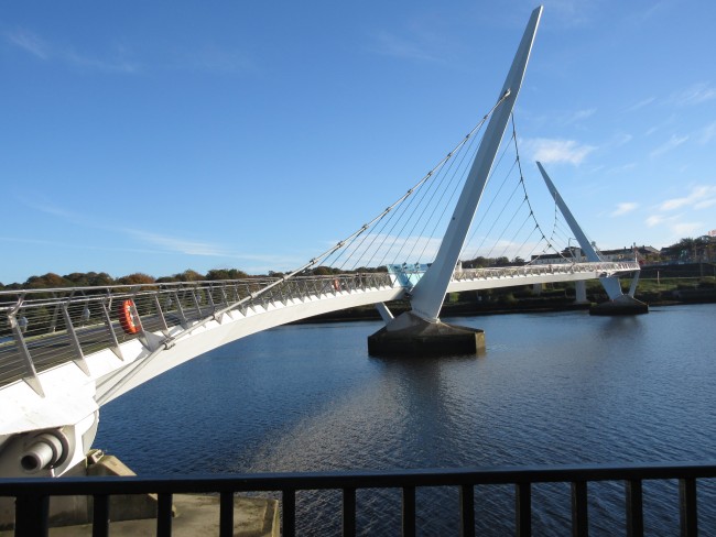Peace Bridge, Derry/Londonderry | © NH53/ Flickr
