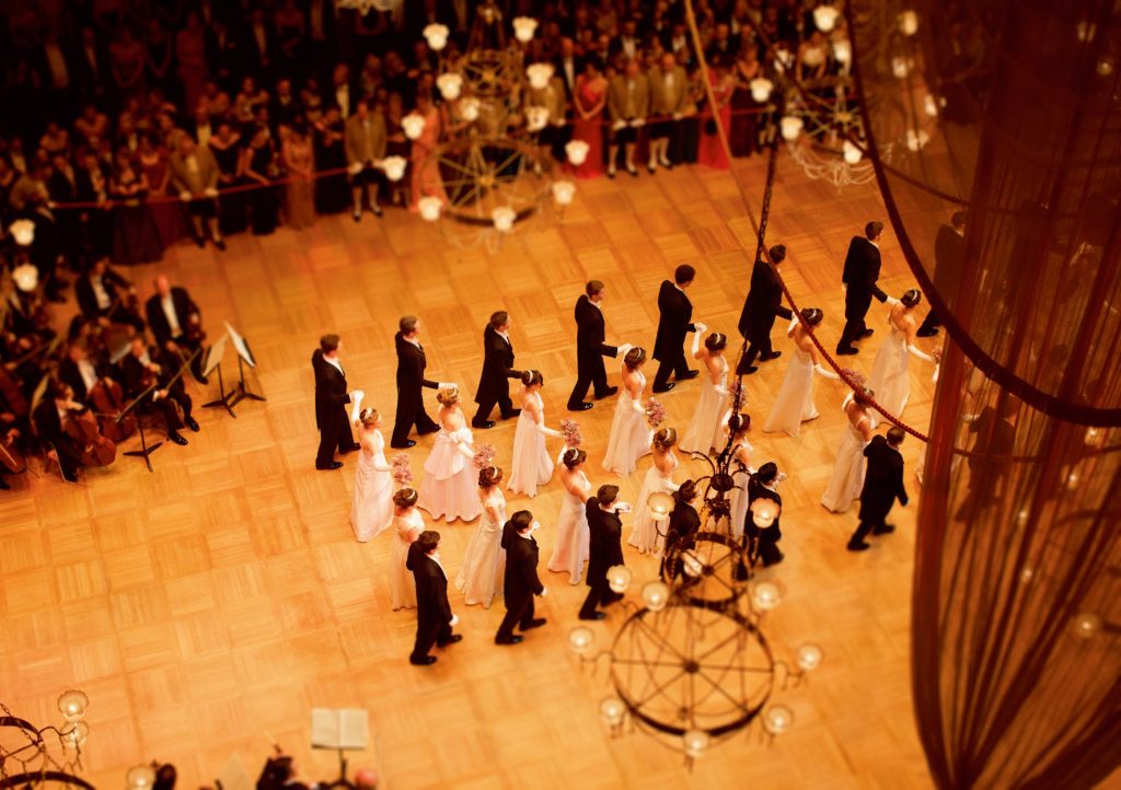 Top 10 Viennese Balls to Waltz