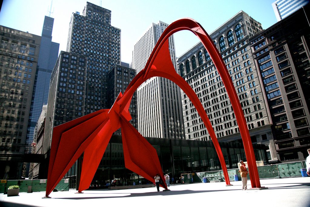 Alexander Calder's Flamingo, a great example of Chicago Public Art | © (vincent desjardins)/Flickr
