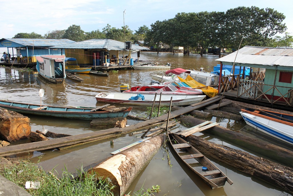 Boats in Leticia's Port, Colombia © Eli Duke / Flickr