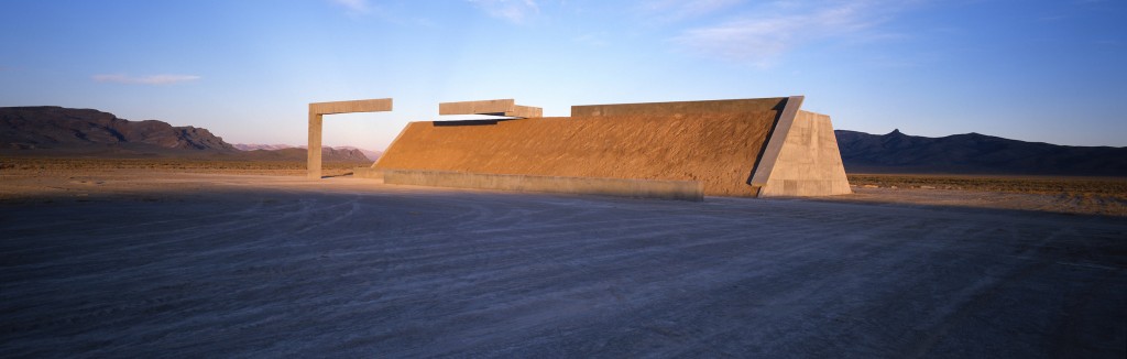 Michael Heizer, Complex One of City, 1972-ongoing | © Michael Heizer/Tripple Aught Foundation