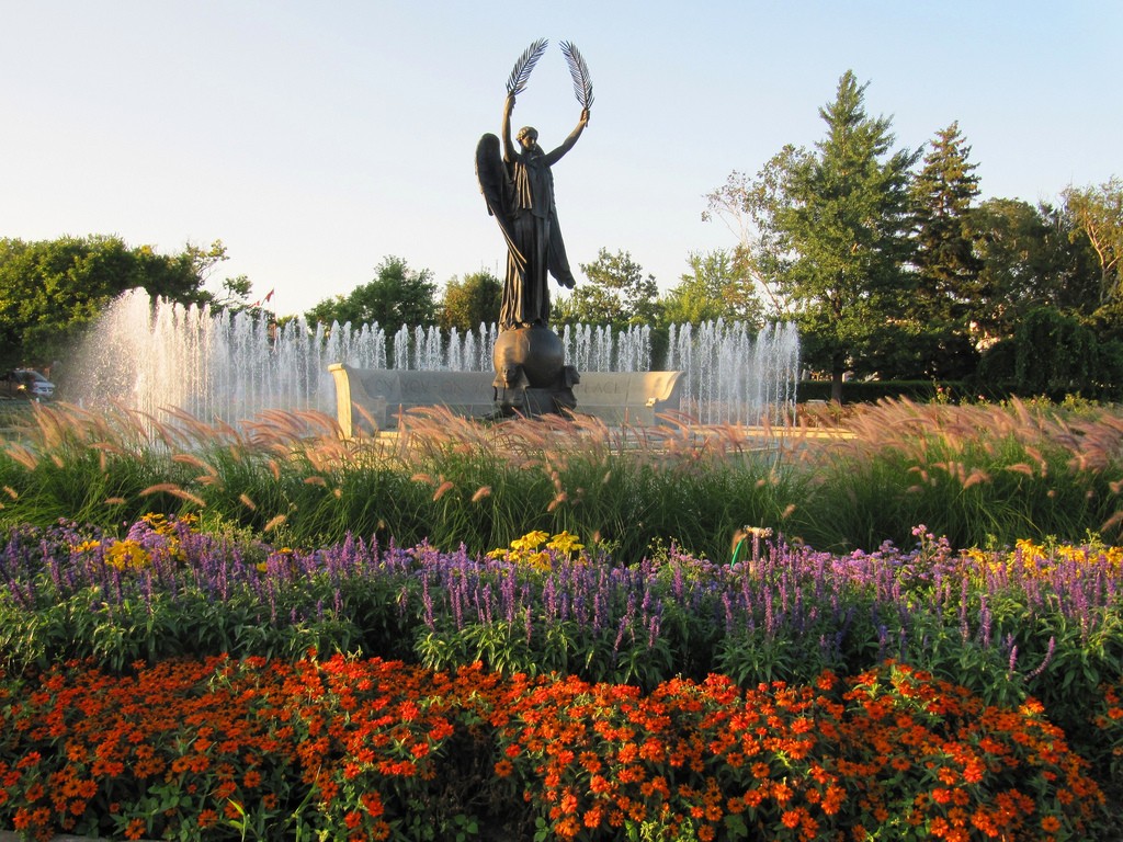 A Quick Tour of Toronto's Statues and Sculptures