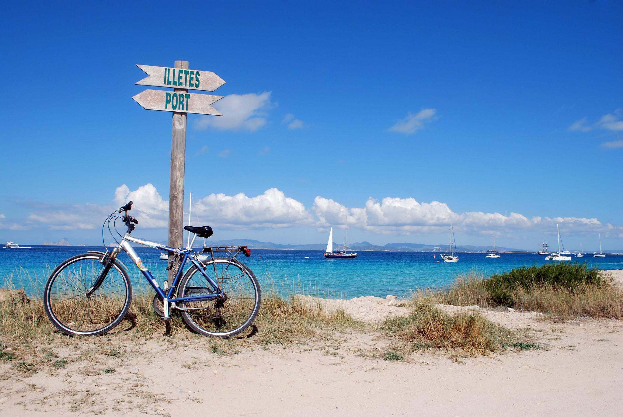 Discover the Mediterranean life on Formentera © Travelbusy.com