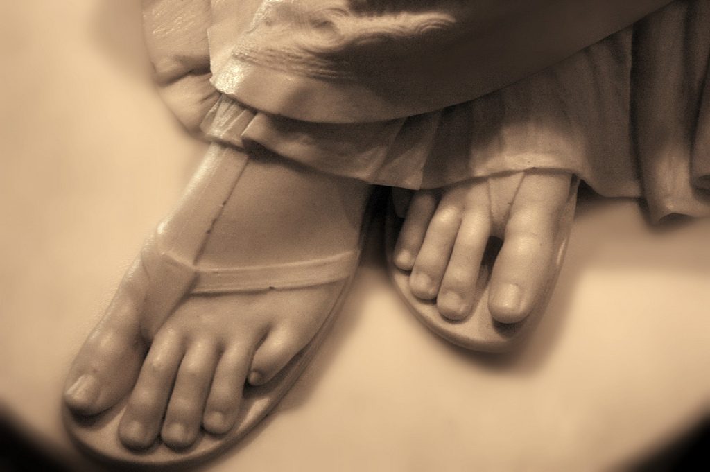 The Story Behind "Greek Foot" The Medical Phenomenon in Grecian Artwork