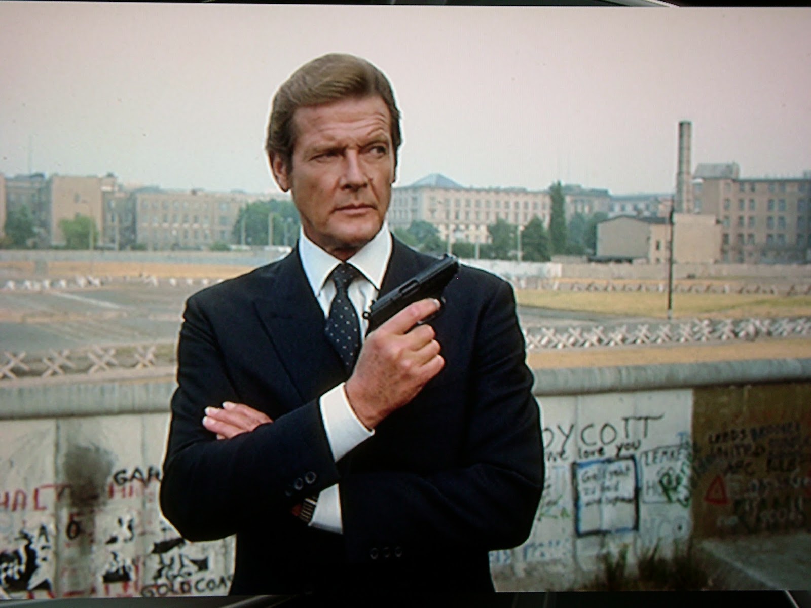 Roger Moore S 007 The Spy Who Loved Himself