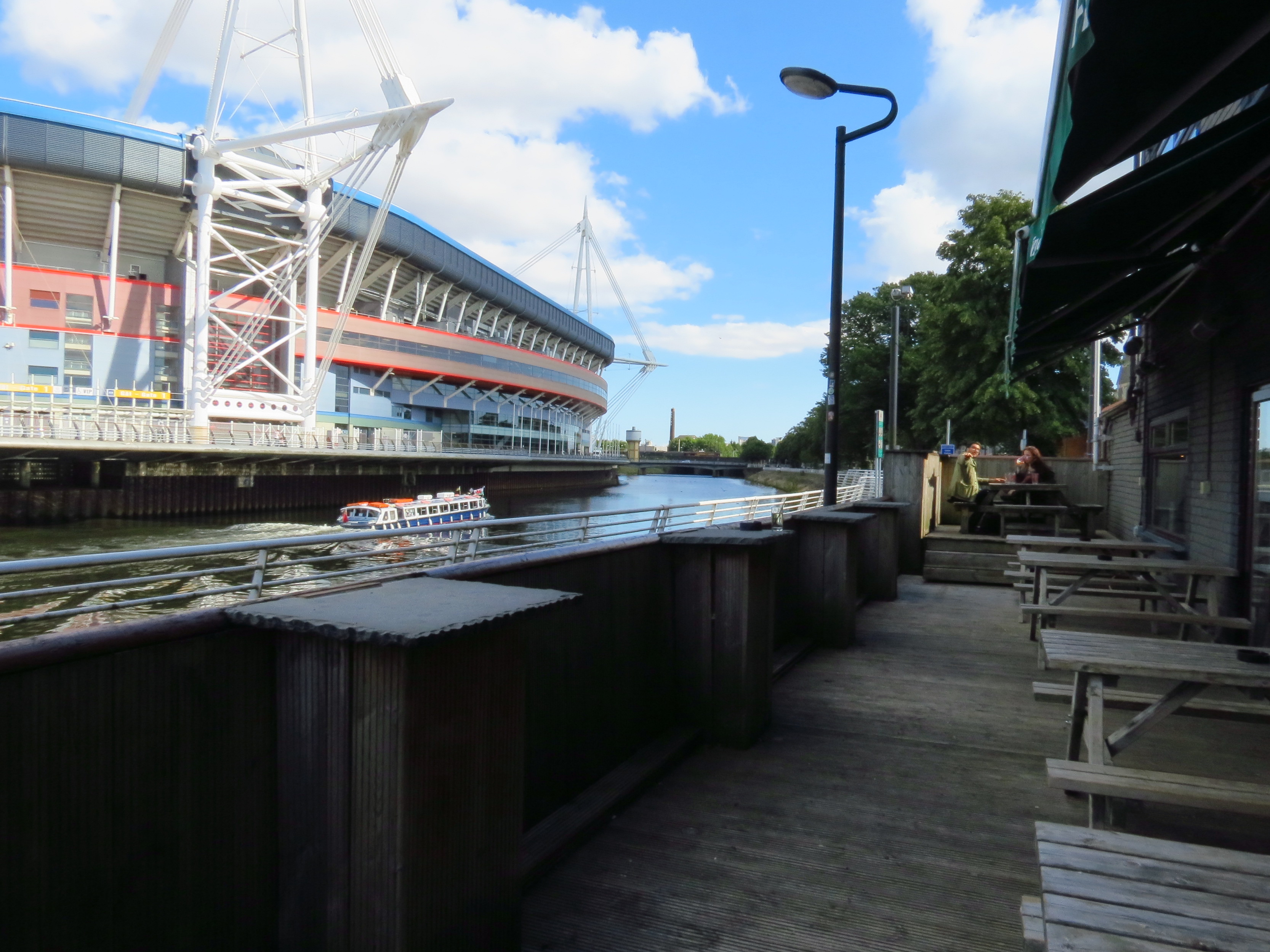 8 Perfect Beer Gardens in Cardiff