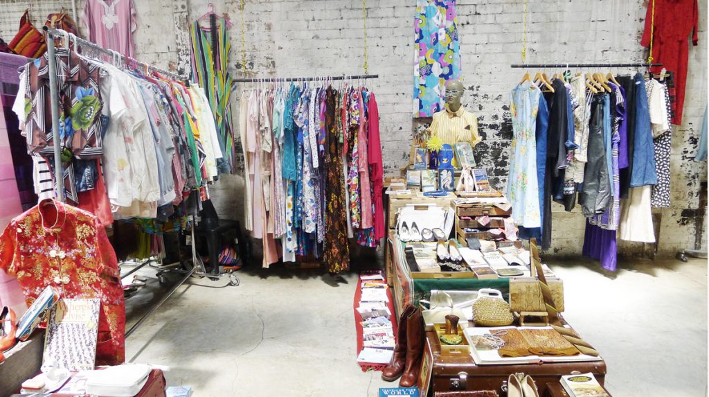 Market on Main designer stand