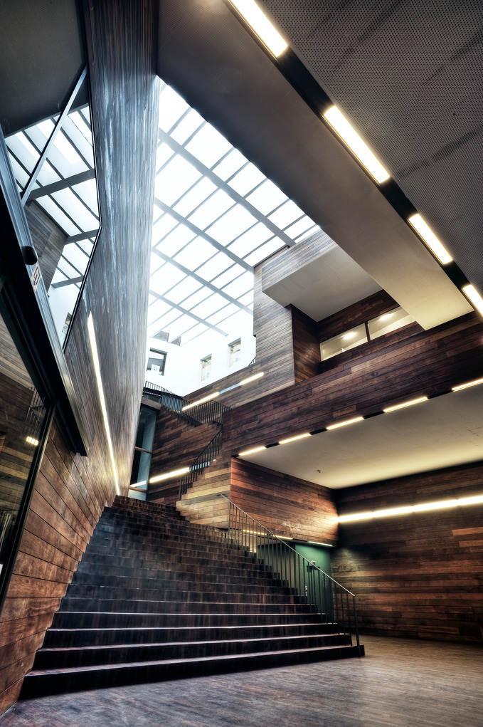 MoMu fashion museum | © Dave Van Laere / courtesy of Visit Antwerp
