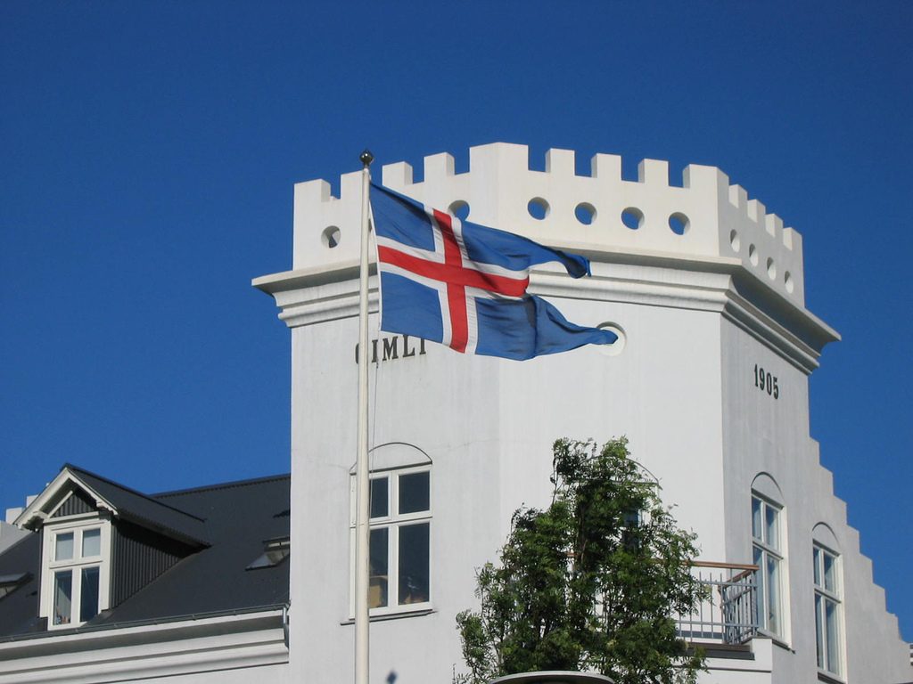 a flag waving in Reykjavik on National Day (June 17) | © Jennifer Boyer/Flickr